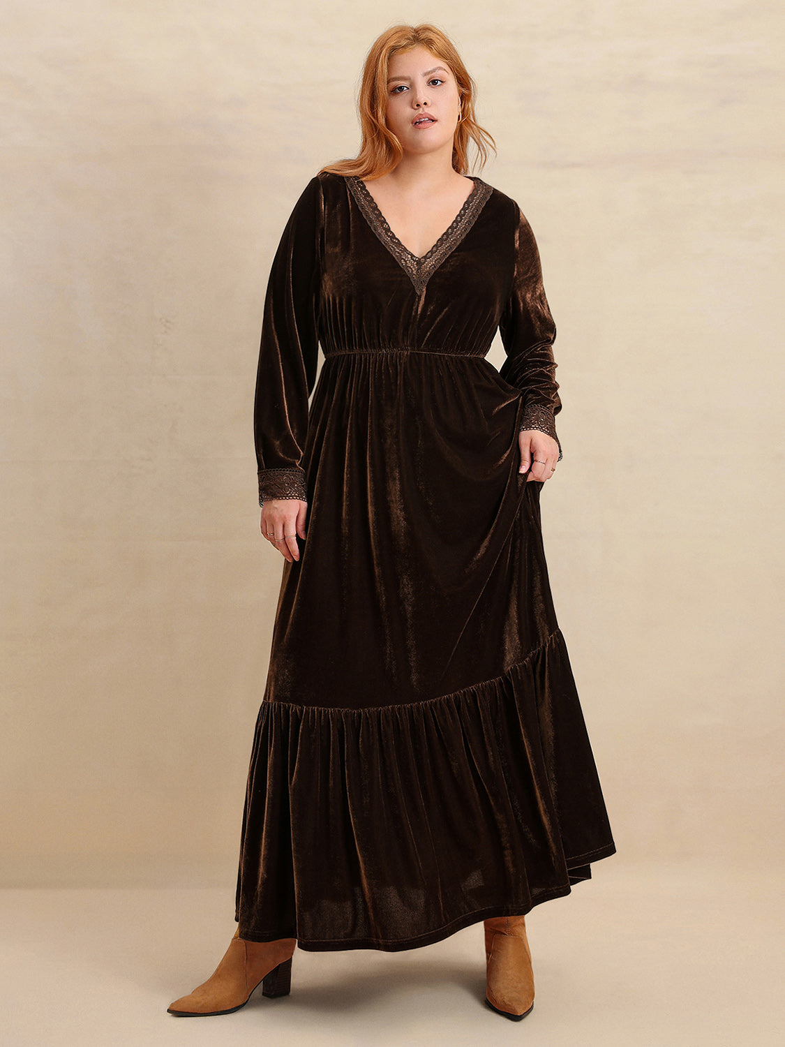 Vestido Midi de Manga Larga con Escote en V y Detalles de Encaje, Talla Grande