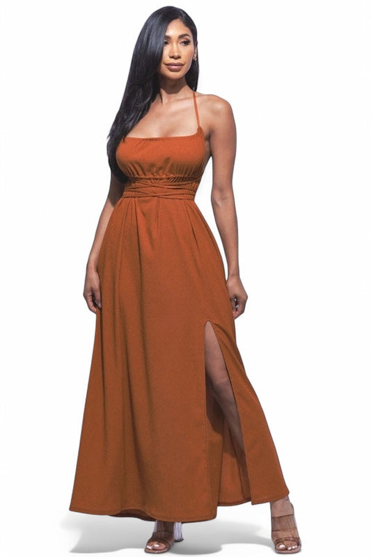 Vestido largo con abertura lateral