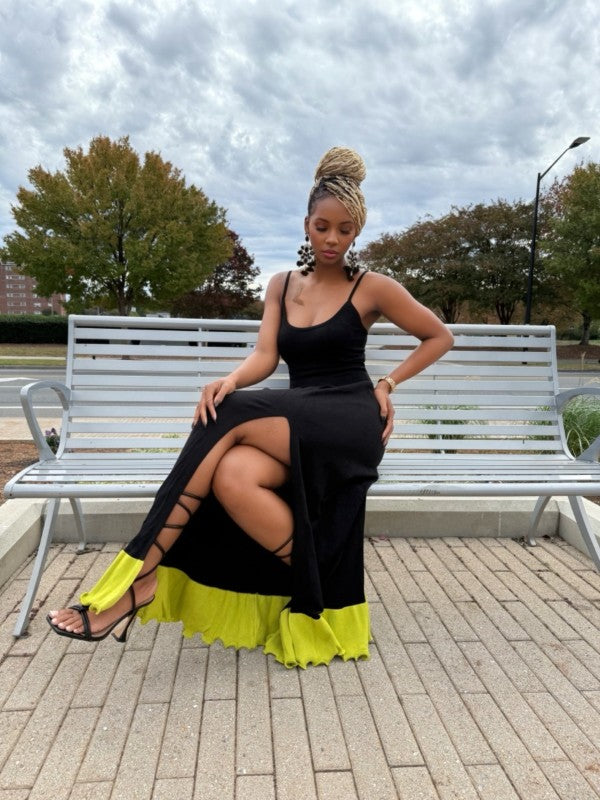 The Oasis Color Block Dress See size chart under “more details”