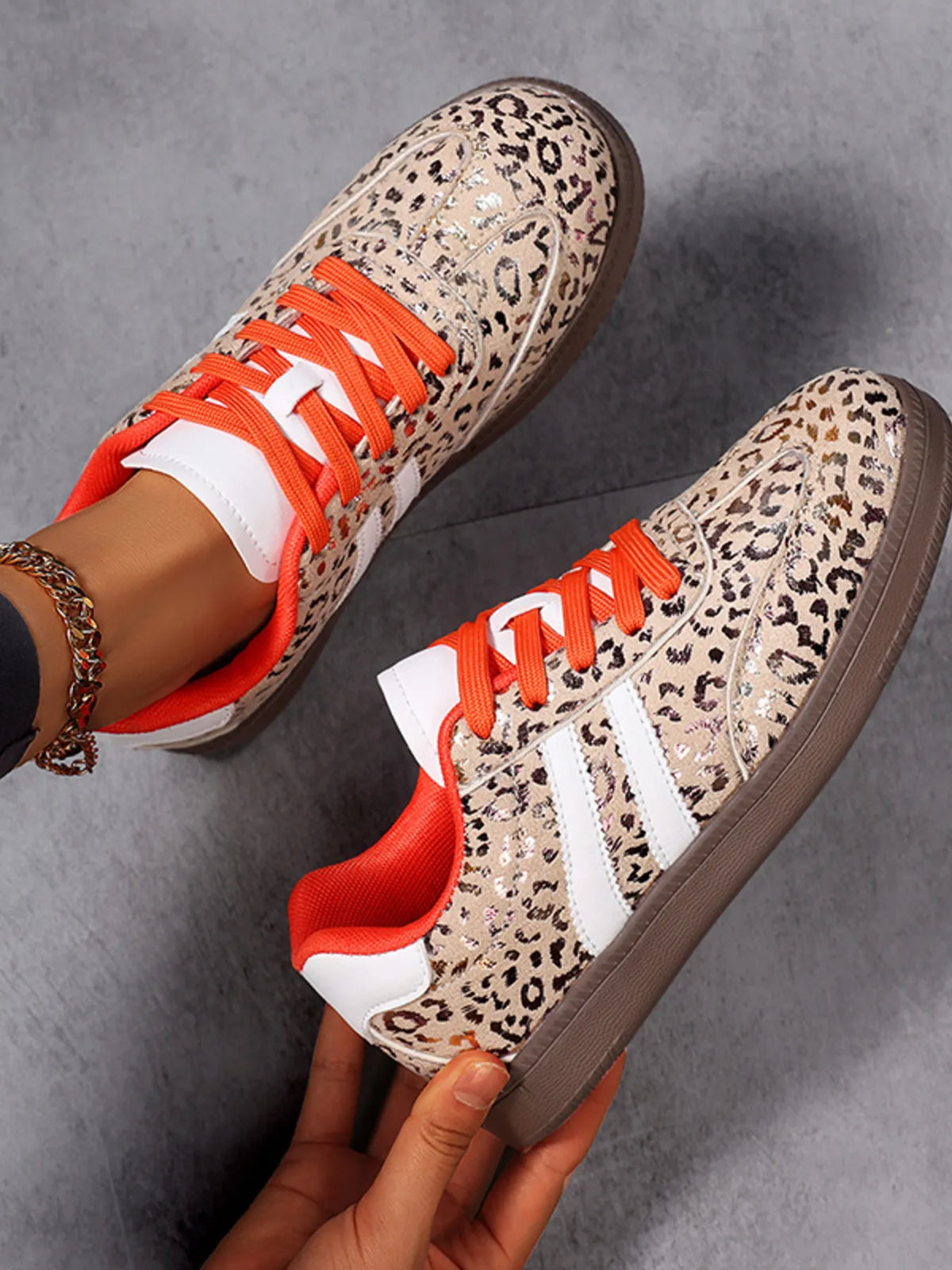Leopard Print Stripe Detail Lace-up Sneakers