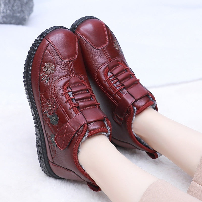 Women's Old Beijing Fleece-Lined Embroidered Flats