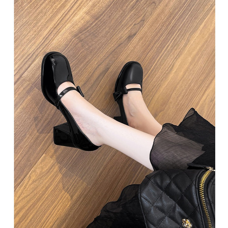 Chunky Heel Round-Toe Mary Jane Shoes