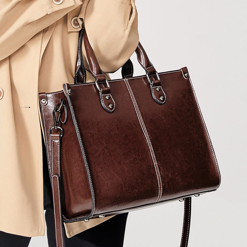 Oil Wax Stitching Leather Handbag