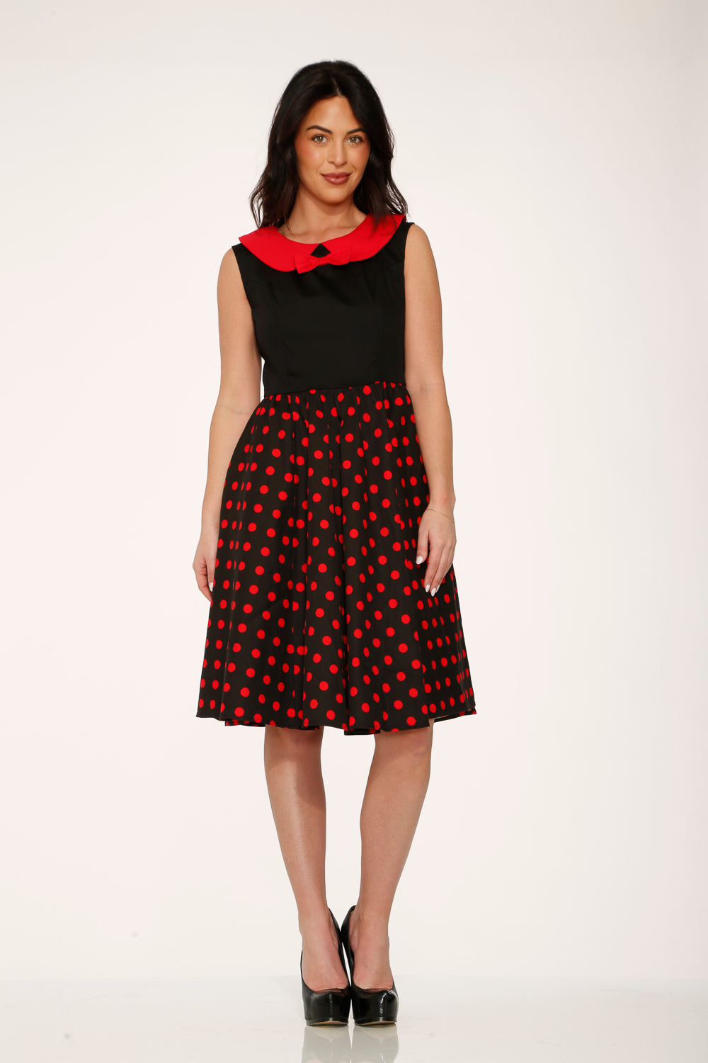 29201 Vestido Swing de Lunares Rojos y Negros
