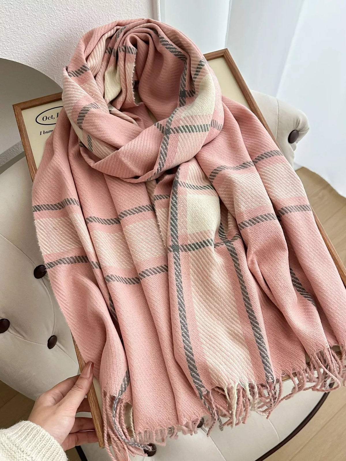 Classic Plaid Pattern Tassel Winter Scarf