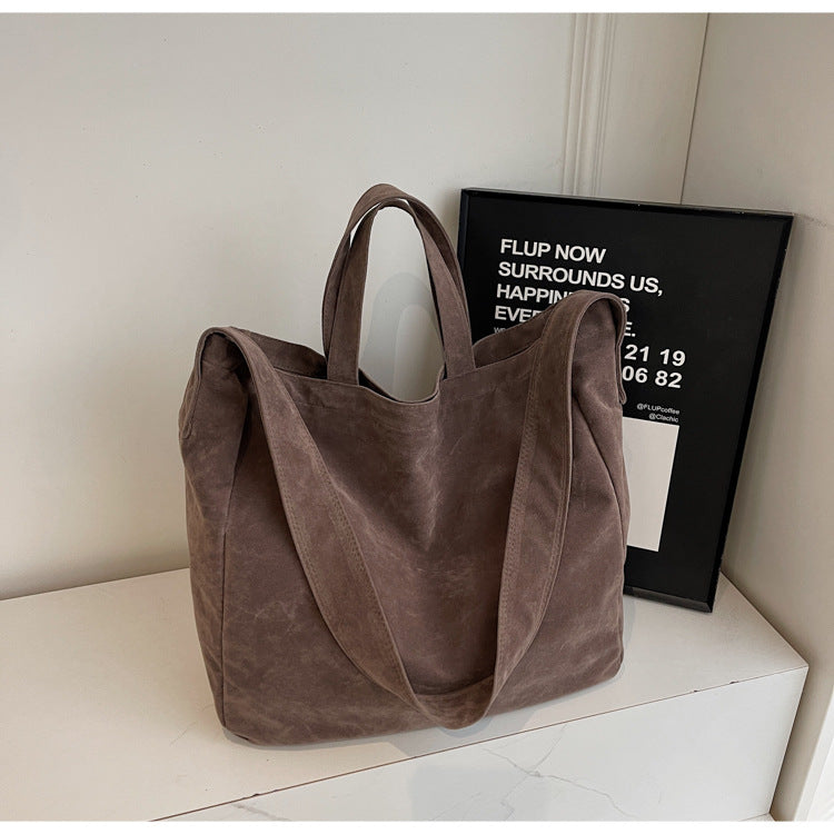 Retro Large Capacity Commute Shoulder Travel Bag