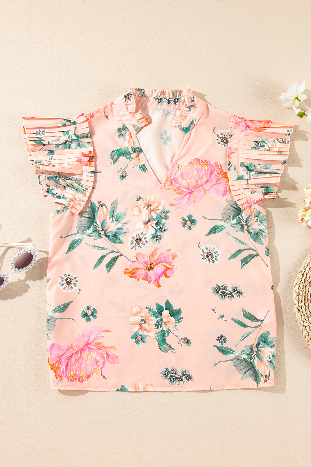 Blusa con estampado floral rosa, volantes, cuello en V y manga plisada