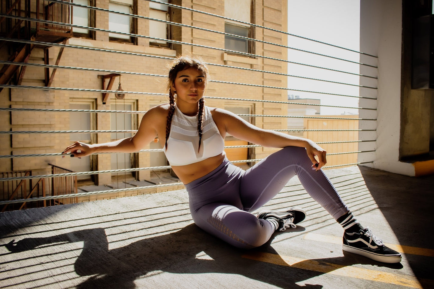 Legging de malla sin costuras con detalle de canalé