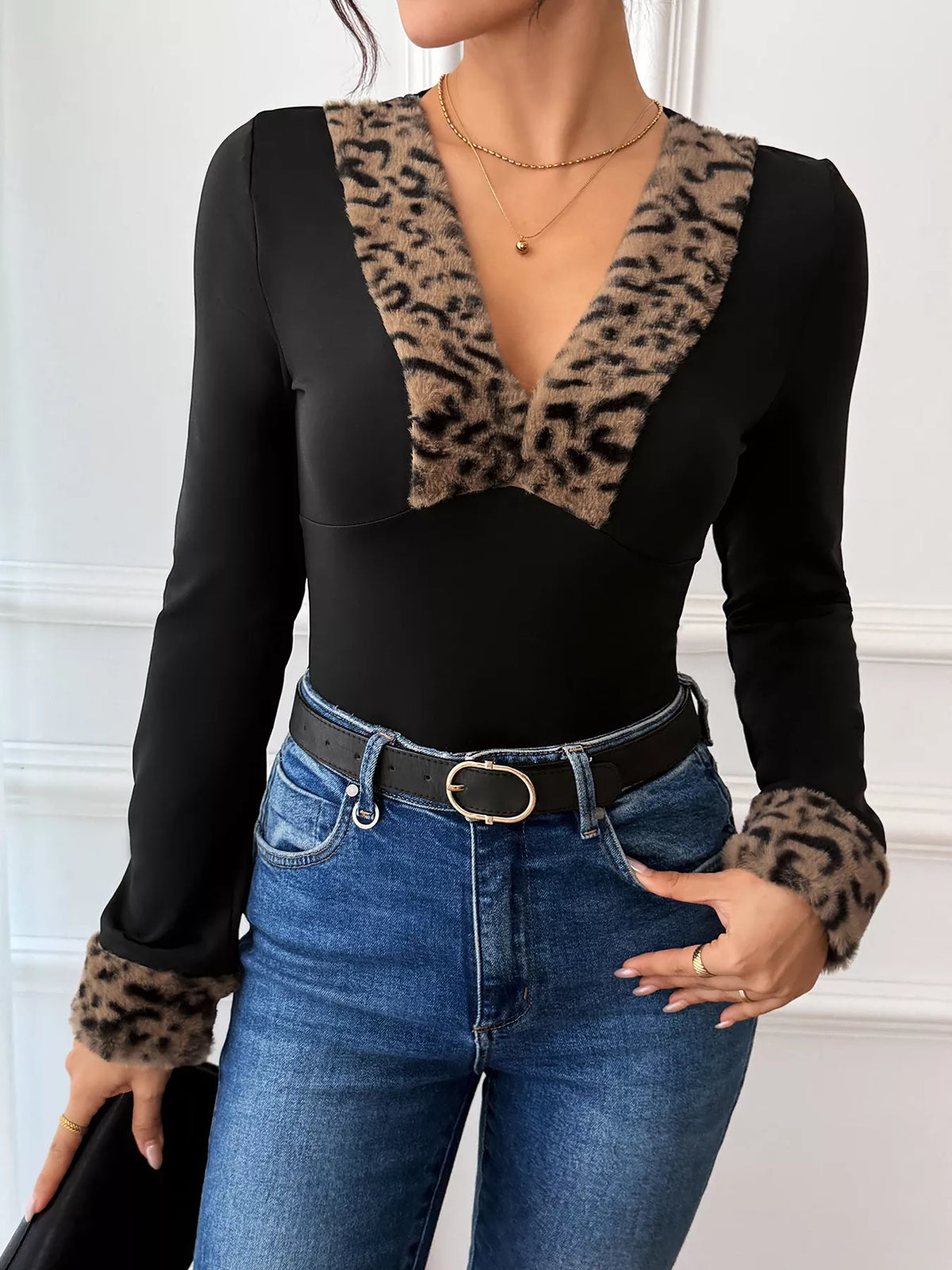 Leopard Trim V-Neck Long Sleeve Bodysuit