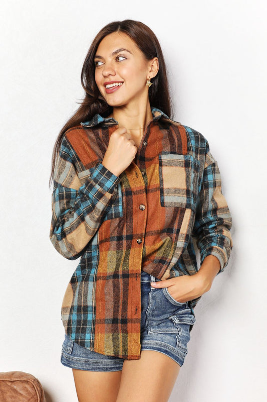 Chaqueta camisa de cuadros Double Take con bajo curvado y bolsillos en el pecho