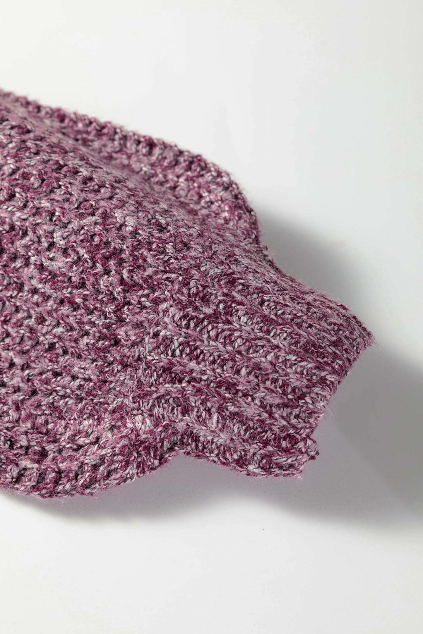 Suéter holgado con bloques de color morado, patchwork y espalda anudada
