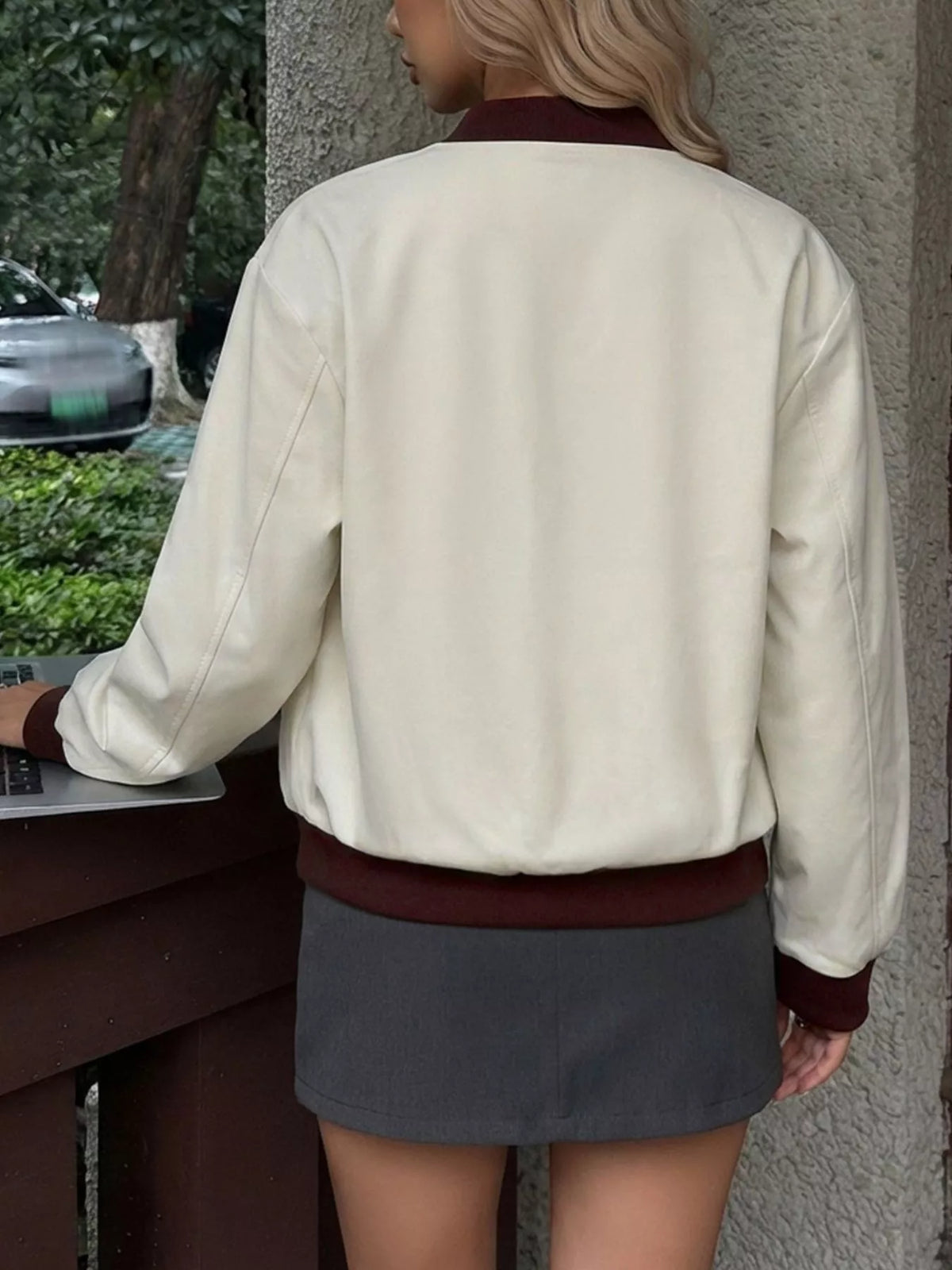 Contrast Trim Zip Up Jacket
