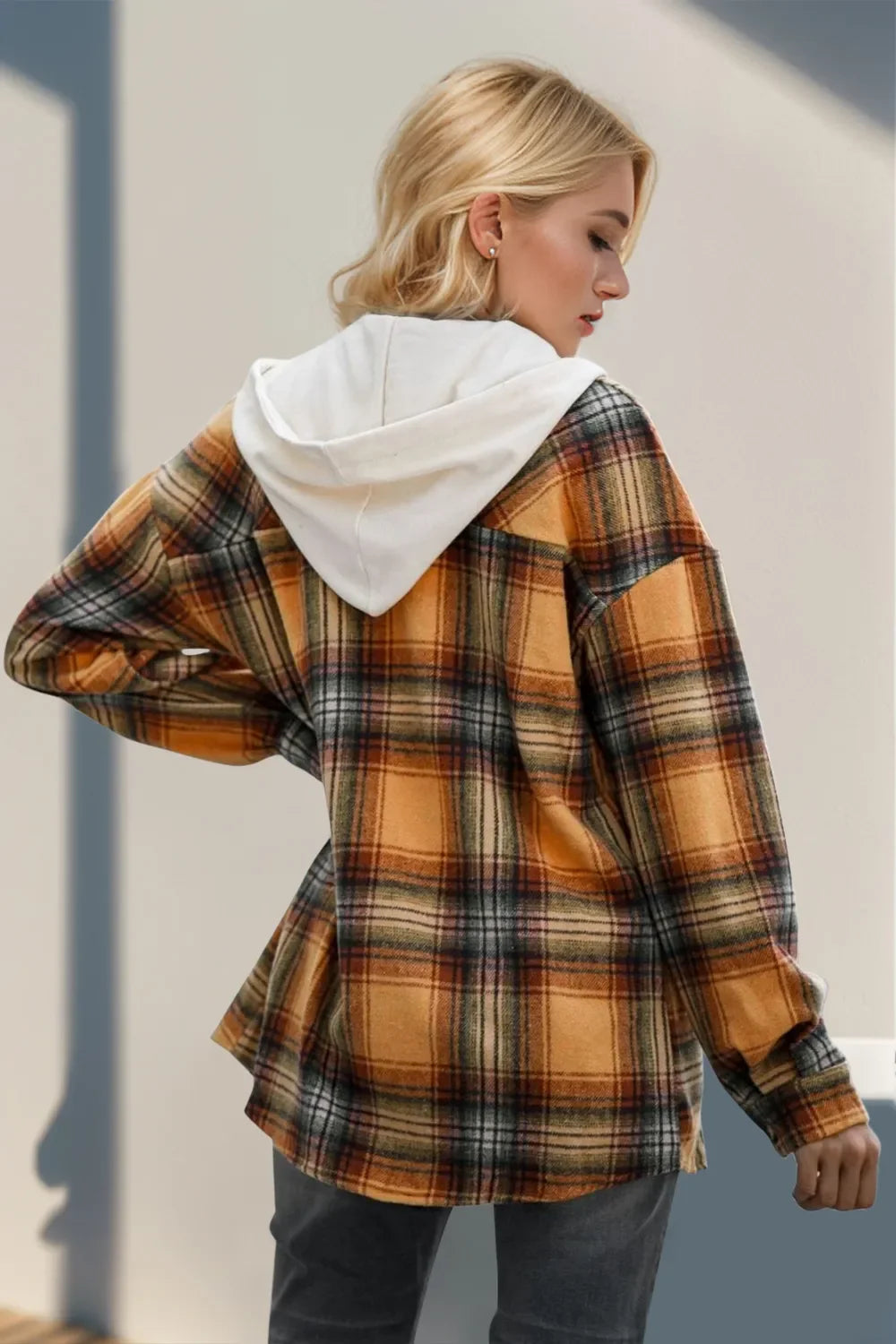 Chaqueta de cuadros con capucha, mangas largas y cordón ajustable Double Take