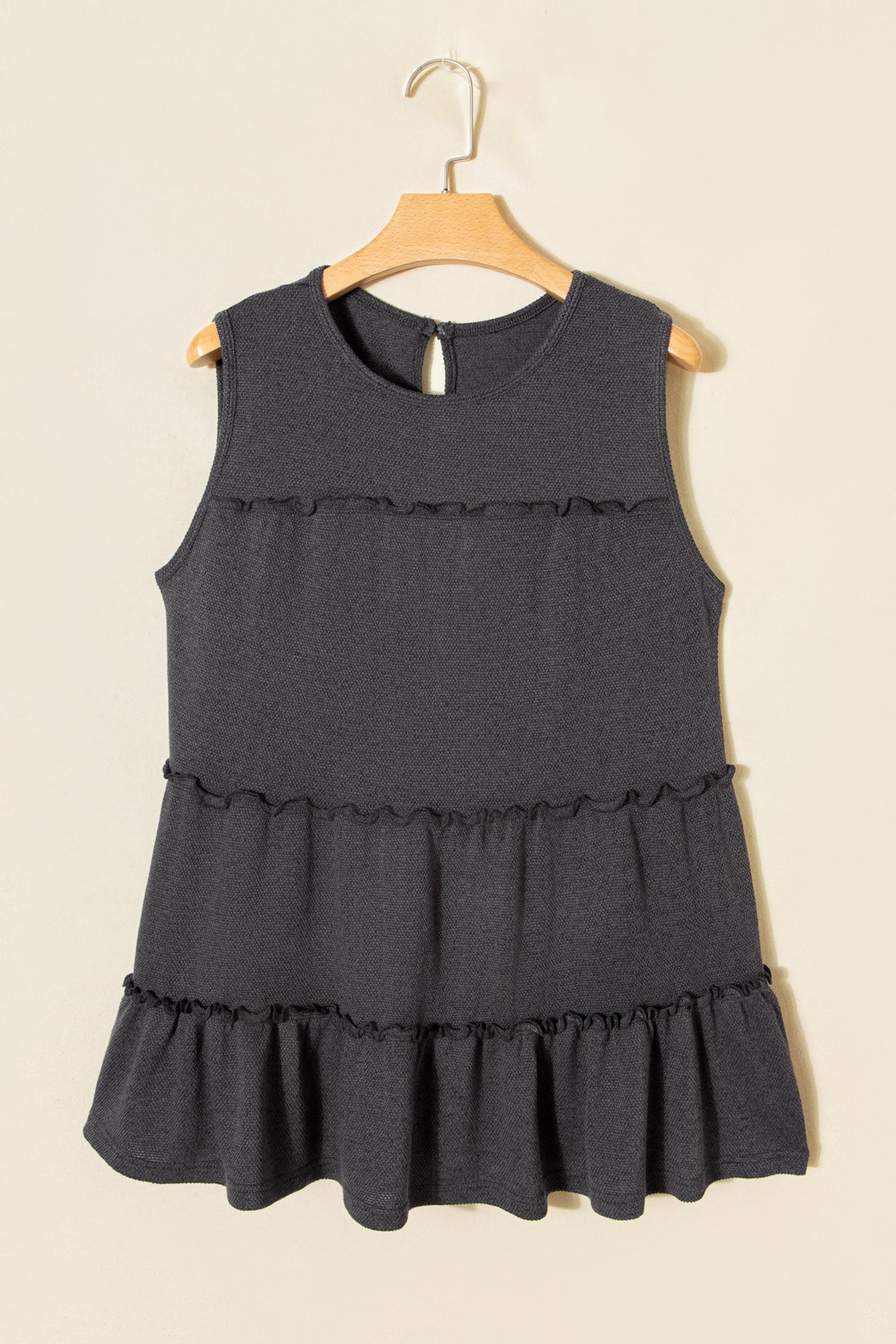 Camiseta sin mangas acampanada con volantes escalonados gris oscuro