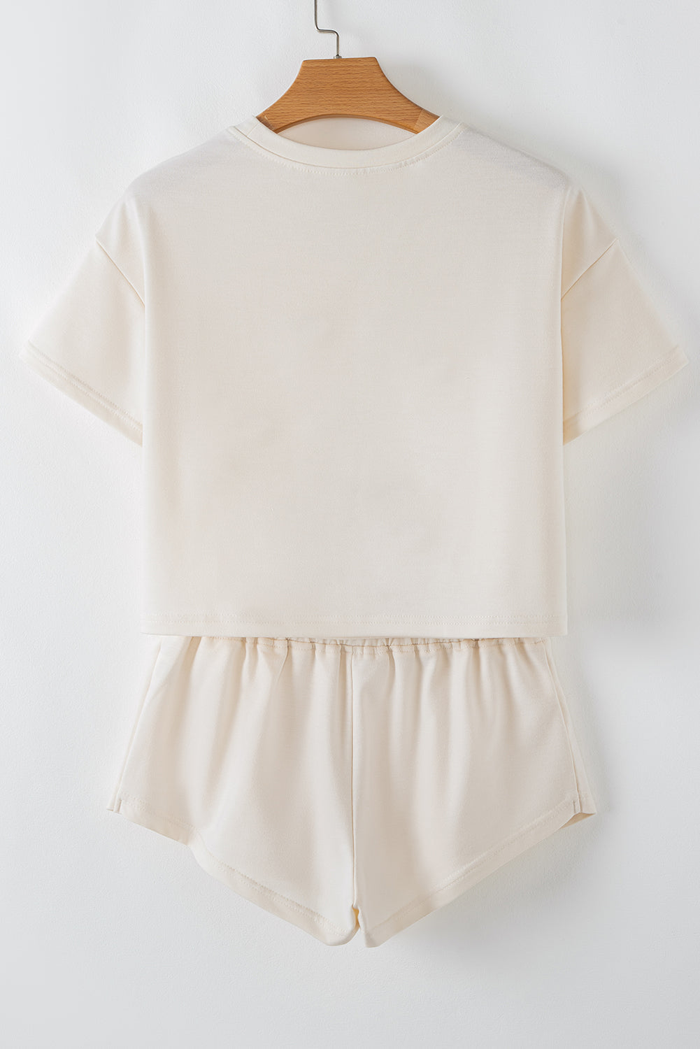 Conjunto de 2 piezas de camiseta corta y minifalda con volantes y cintura alta en color beige