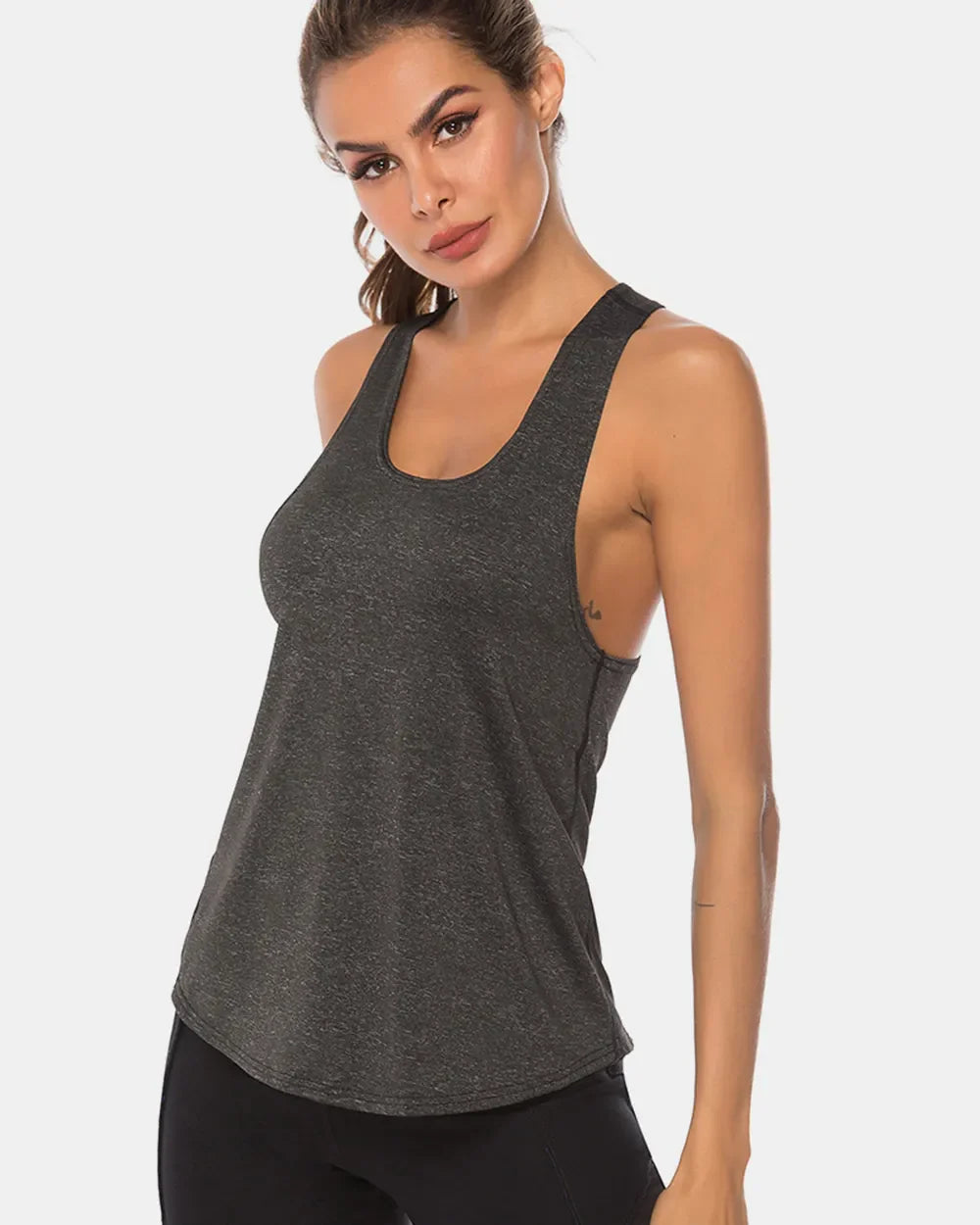 Camiseta sin mangas deportiva de tirantes anchos y cuello redondo de talla grande