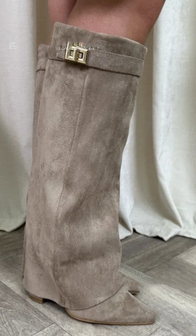 Women's Pointed-Toe Chunky Sole Mid-Calf Boots