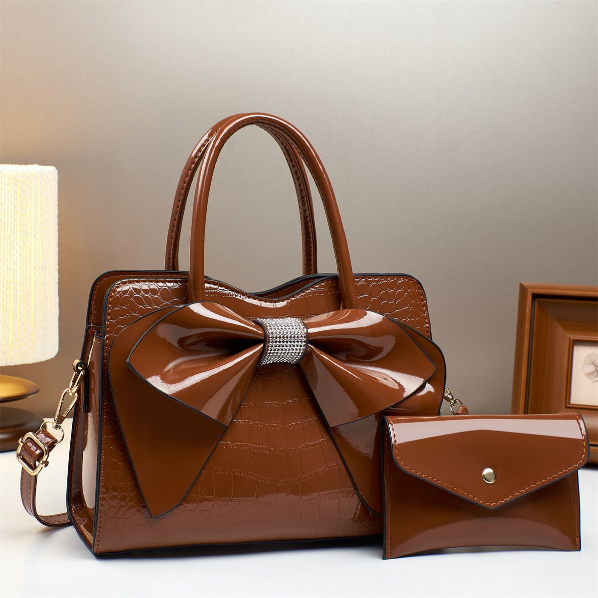 Fashionable Crocodile-Print Bow Bucket Bag Patent Leather Glossy Crossbody Bag
