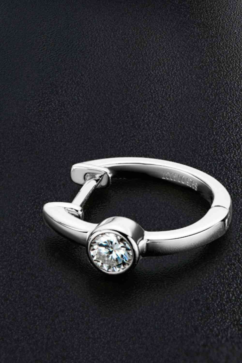 Elegantes Pendientes de Aro Chapados en Oro de 18k con Moissanita Incrustada – Diseño Minimalista Ver tabla de tallas en "más detalles"