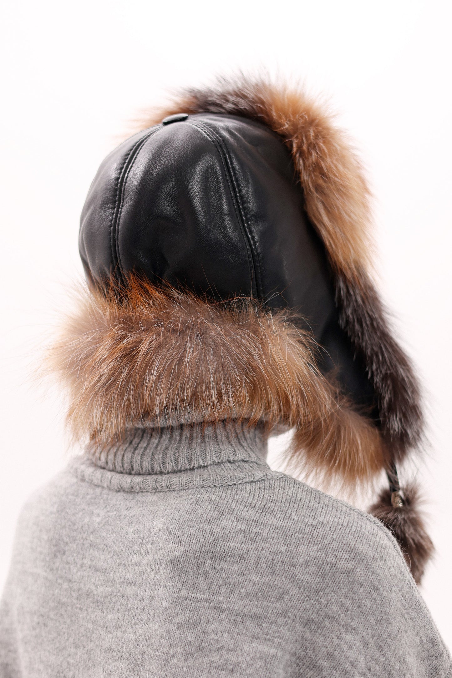 Gorro de piel de zorro plateado auténtica y cuero genuino