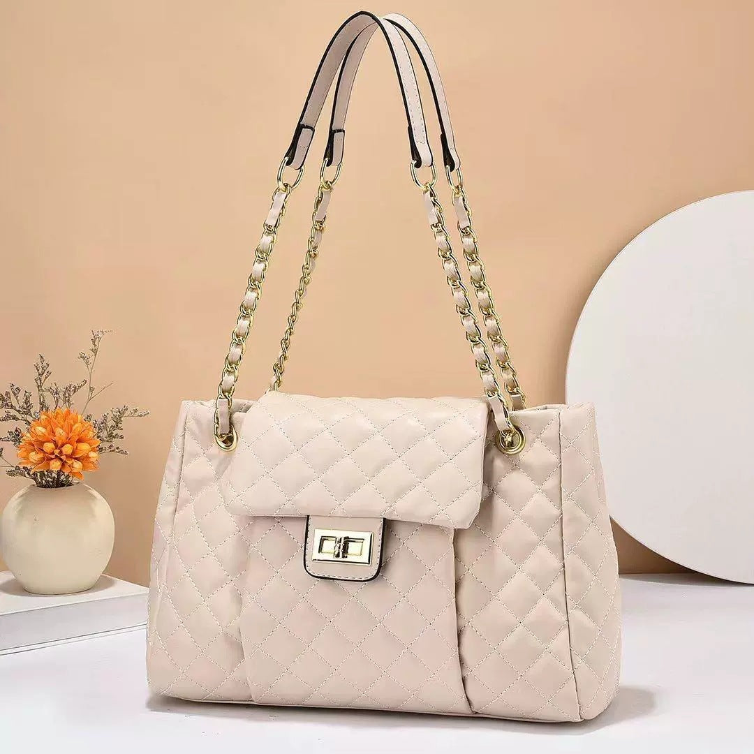 Women's Rhombus Quilted Chain Shoulder Travel Bag