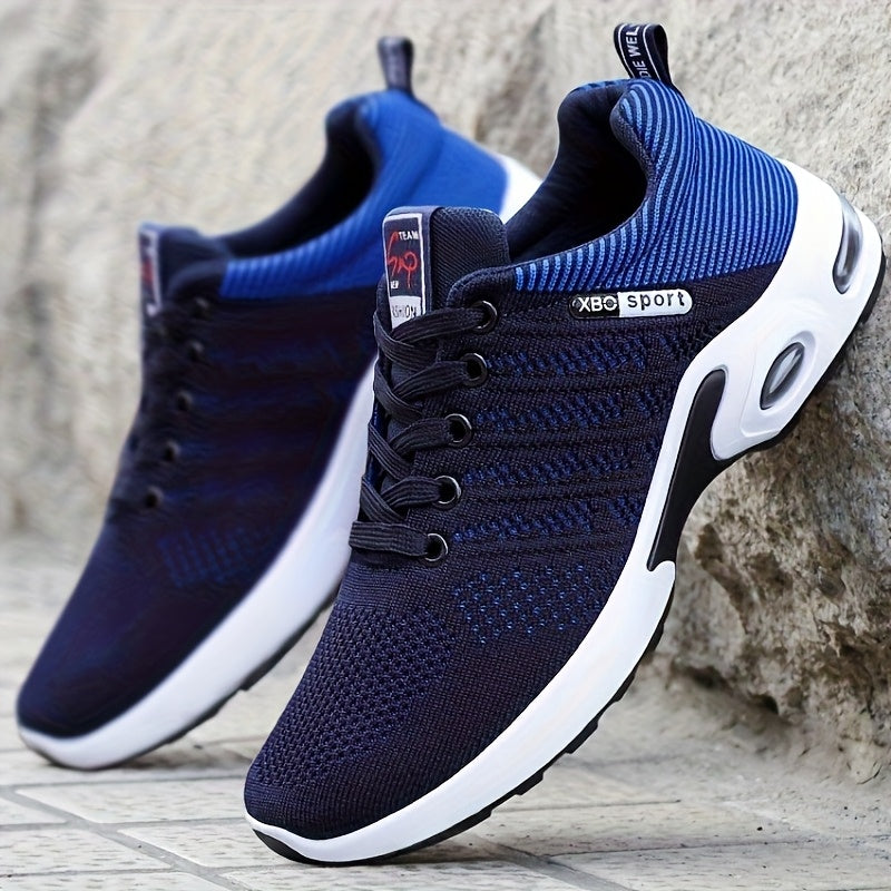 Zapatillas deportivas ligeras azules, blancas y rojas para aventuras