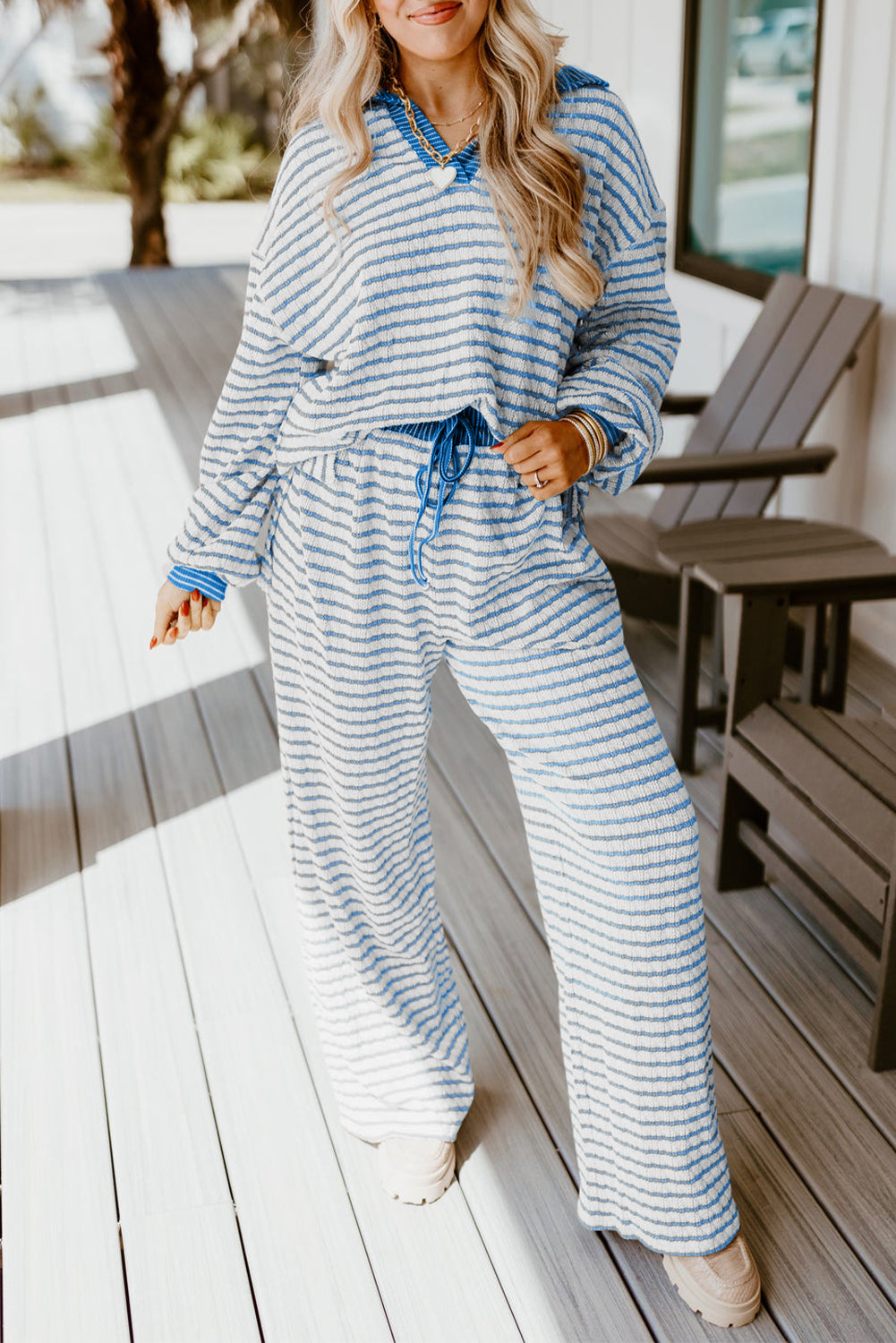 Conjunto de Top de Manga Larga con Cuello Texturizado a Rayas Azul Cielo y Pantalones con Cordón