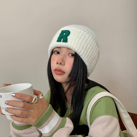 Gorro de lana holgado de cabeza grande con diseño de letras — Gorro de lana de invierno de talla grande