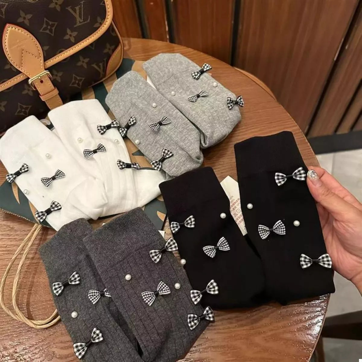 Pearl Detail Bow Crew Socks
