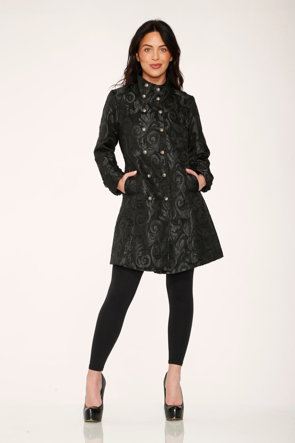 Abrigo brocado negro de mujer 34651