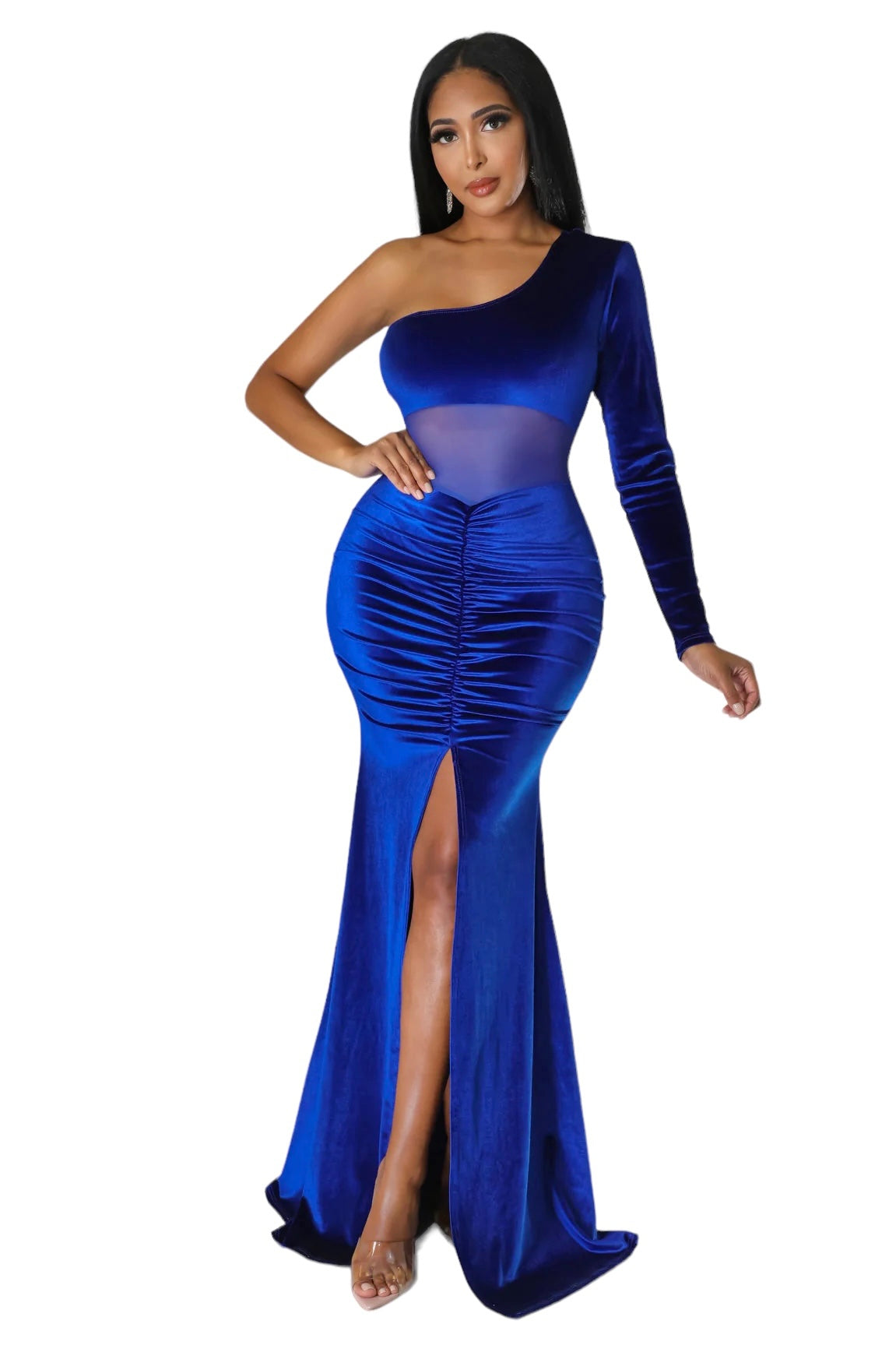 Vestido de cóctel de terciopelo con un solo hombro