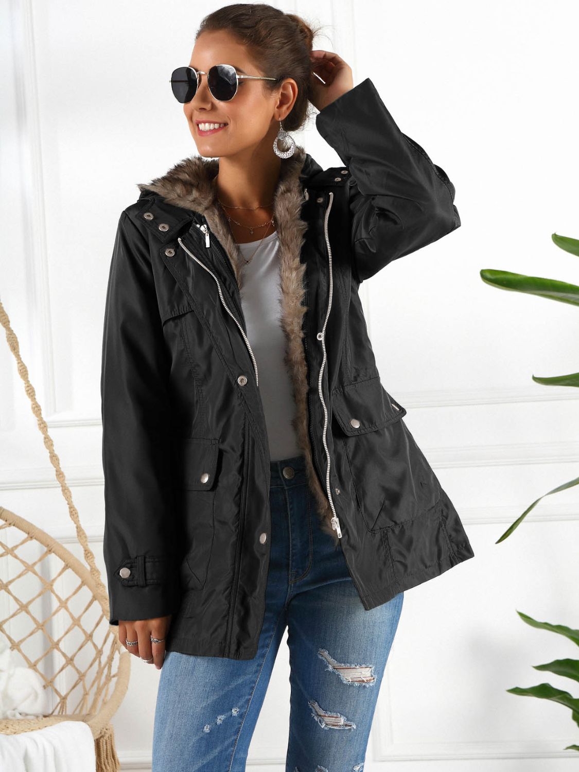 Chaqueta con capucha Ivy Lane de talla grande con forro desmontable (tres formas de uso)