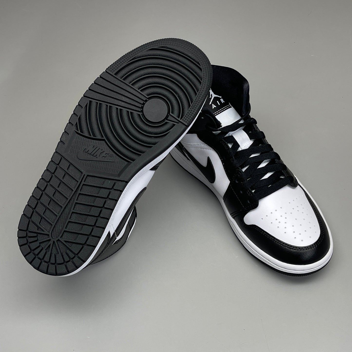 NIKE AIR JORDAN 1 Mid Panda Women's Sz 8.5 Black / White DV0991-101 (New)