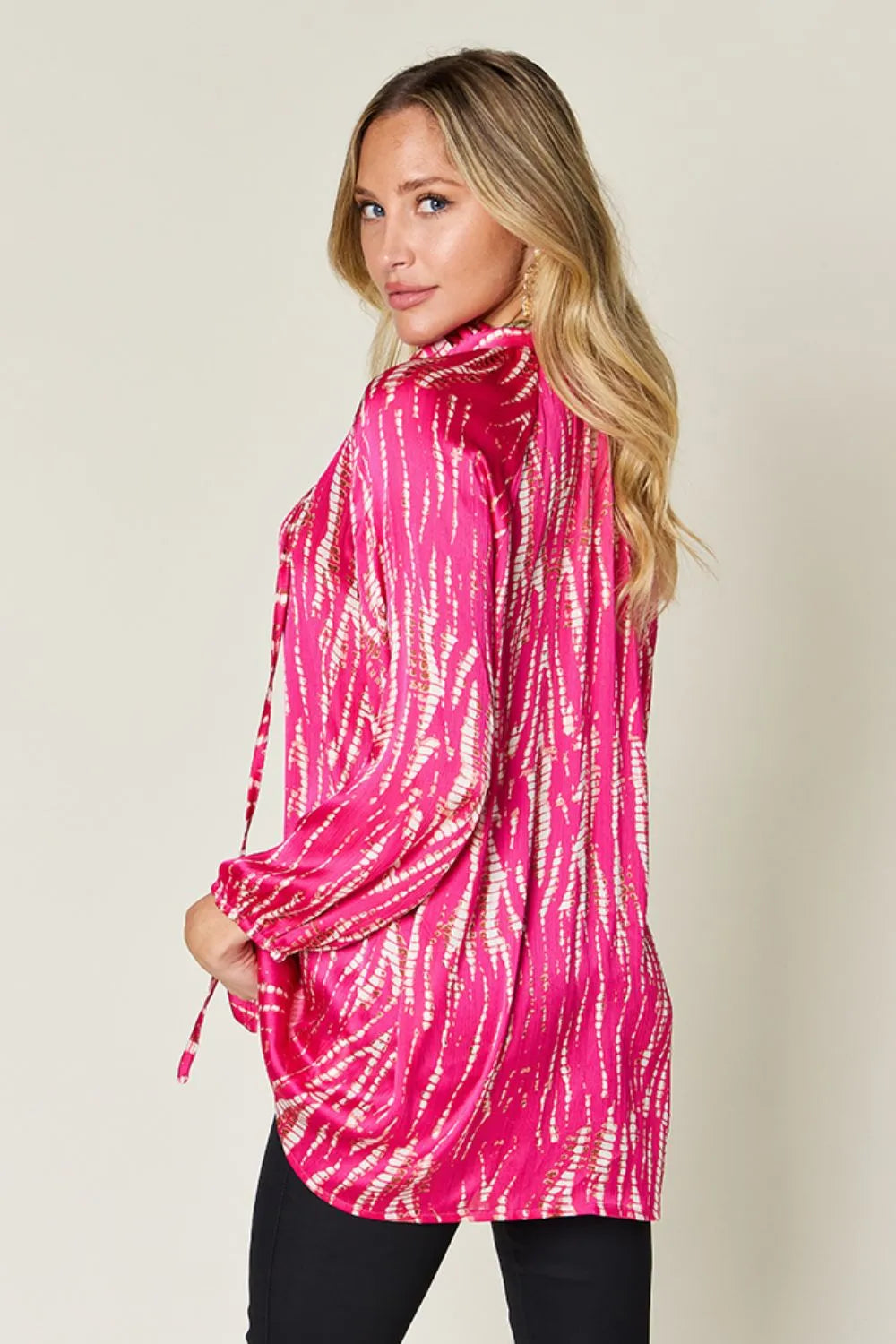 Camisa abotonada de manga larga estampada Full Size Double Take