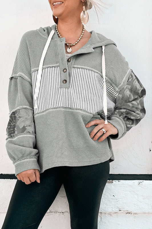 Sudadera de manga larga con capucha y cordón, con diseño de gofre y patchwork en gris