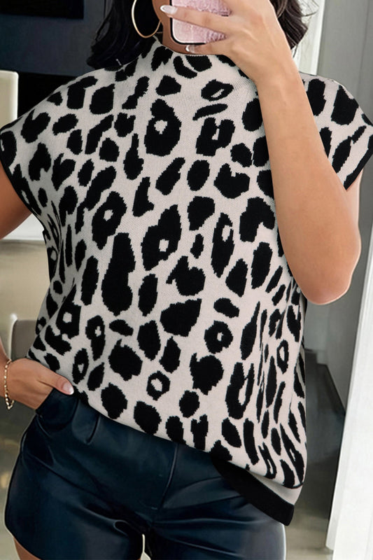 Jersey de cuello alto de manga corta con estampado de leopardo negro