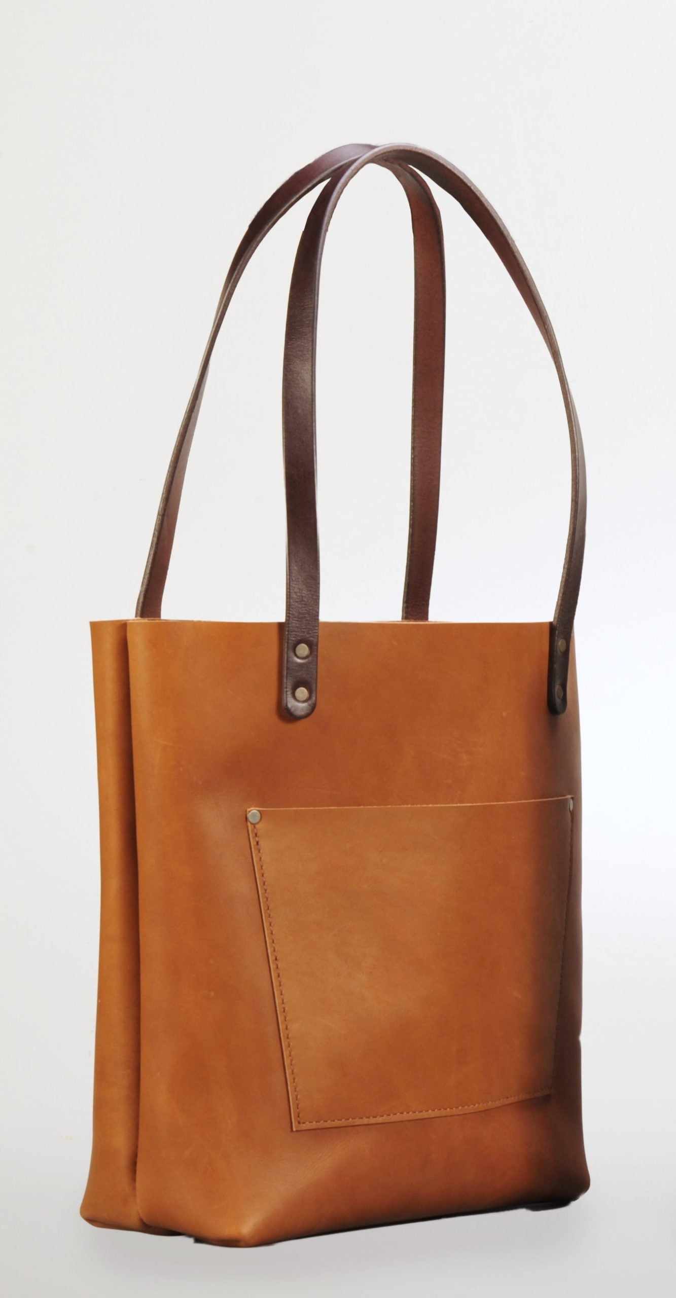 Bolsos y totes de Enrico Bartolini