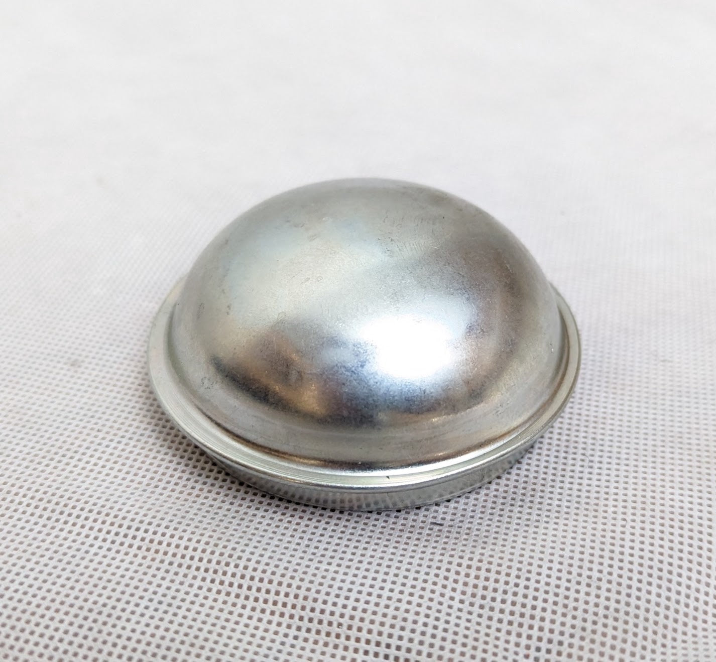 Heavy-Duty Trailer Axle Dust Cap - 2.72 Inch Size