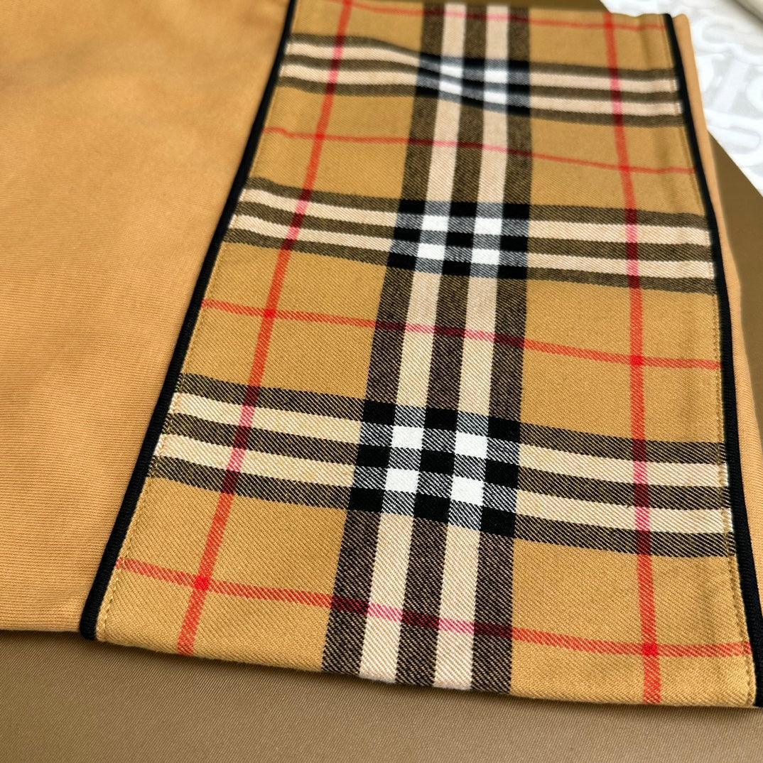 Burberry T-Shirt Without Collar 'Beige'