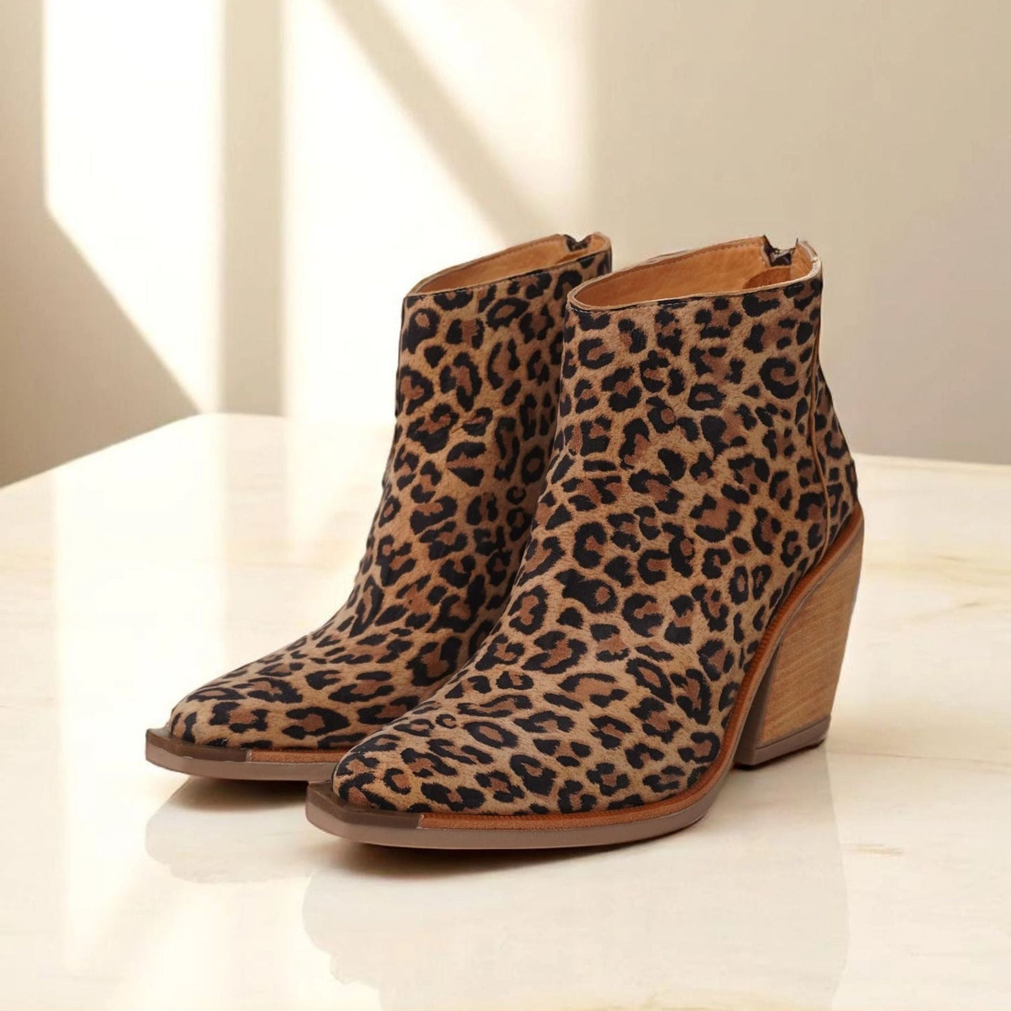 Women's Leopard Pointed Ankle High-Top Boots