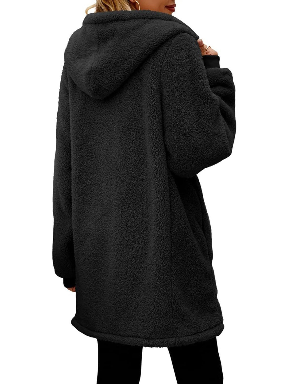 Chaqueta con capucha, manga larga y cremallera, con bolsillos afelpados