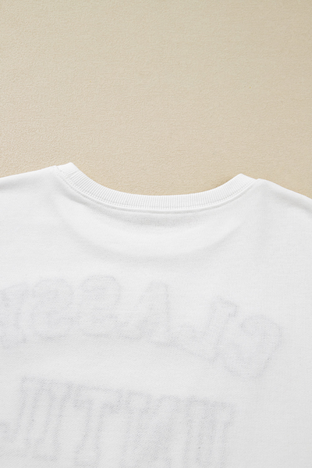 Sudadera suelta con letras de peluche "CLASSY UNTIL KICKOFF" negra