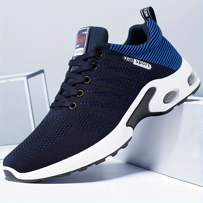 Zapatillas deportivas ligeras azules, blancas y rojas para aventuras
