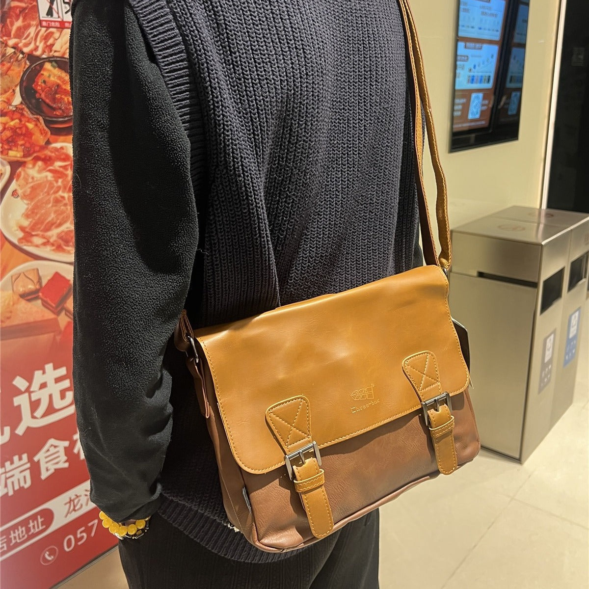 Men's Retro Casual Messenger Bag