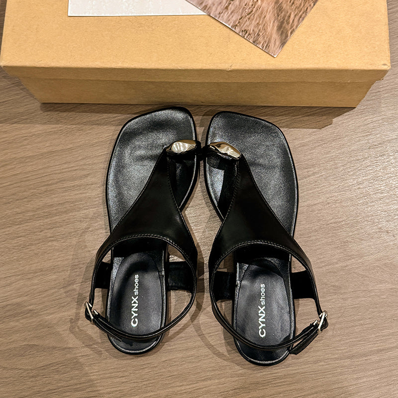 French Style Thick Sole Metal Buckle Thong Sandals Women Summer 2026 New Fairy Style Square Toe Roman Shoes For Dresses