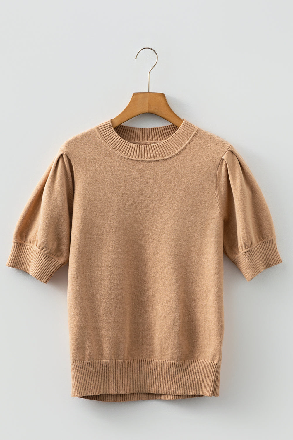 Suéter de punto de color liso beige francés claro con manga corta abullonada