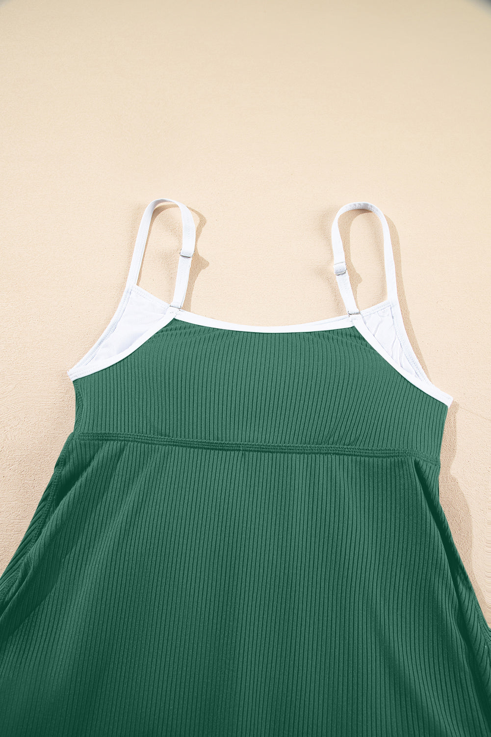 Vestido de baño forrado con bolsillos, bloques de color rosa brillante y borde acanalado
