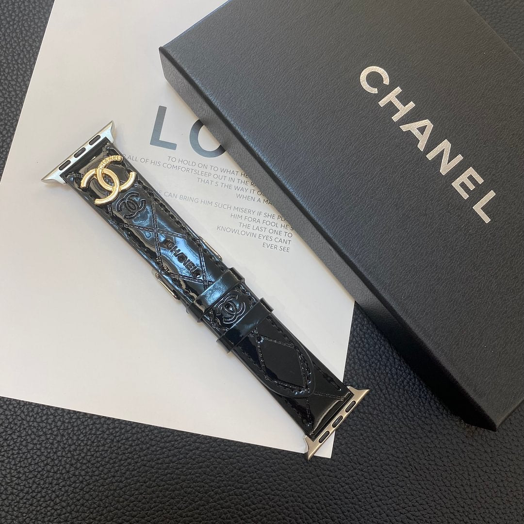 Correa de cuero brillante para Apple Watch con logotipo metálico de lujo