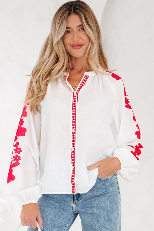 Camisa Informal Blanca con Bordado Floral y Manga Larga Abullonada