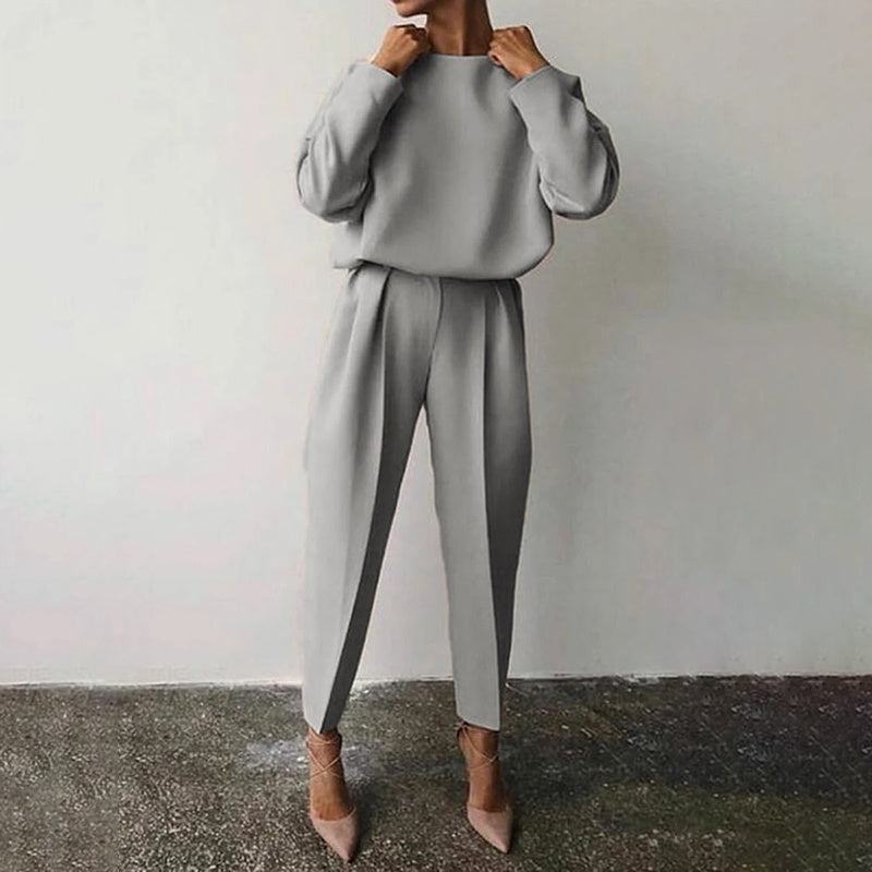 Conjunto de 2 piezas de color liso para mujer: top de manga larga y pantalón plisado para estar en casa